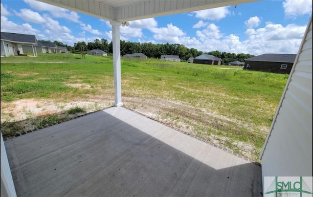 view of yard with a patio