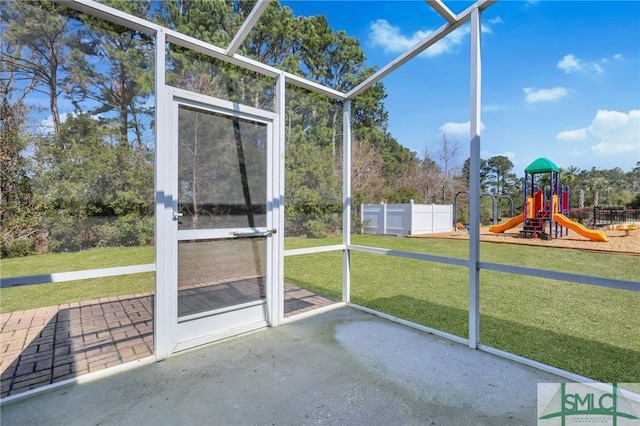 view of unfurnished sunroom