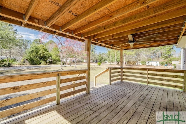 deck with a ceiling fan