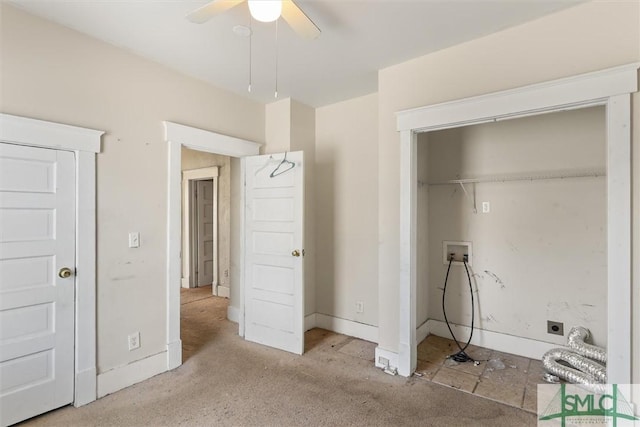 unfurnished bedroom featuring a ceiling fan, baseboards, and a closet