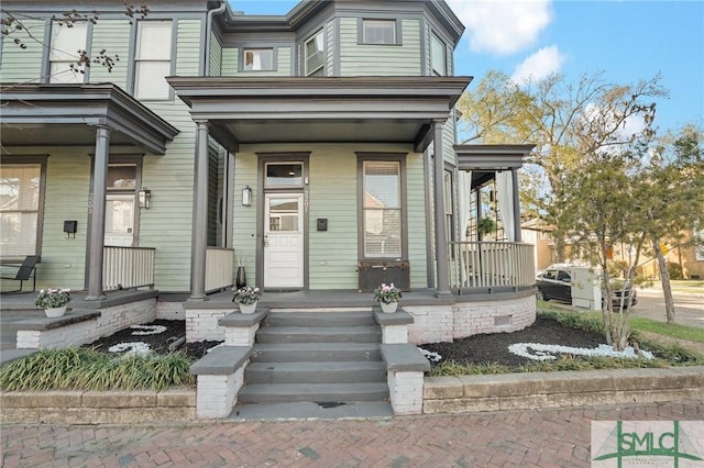 view of front of house with a porch