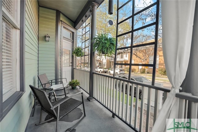 view of sunroom / solarium