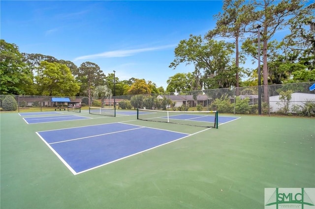 105 Carlton Rd, Savannah, GA 31410 - view of tennis court featuring community basketball court
