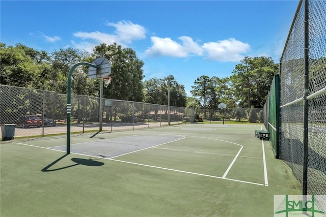 105 Carlton Rd, Savannah, GA 31410 - view of sport court featuring community basketball court