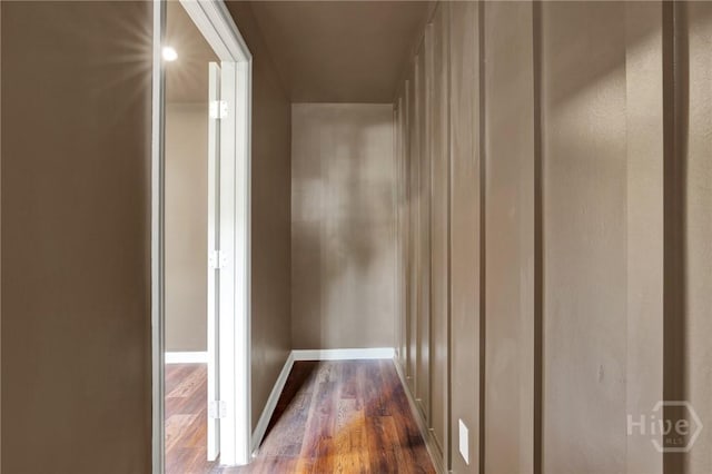 105 Carlton Rd, Savannah, GA 31410 - hall with dark wood-style flooring and baseboards
