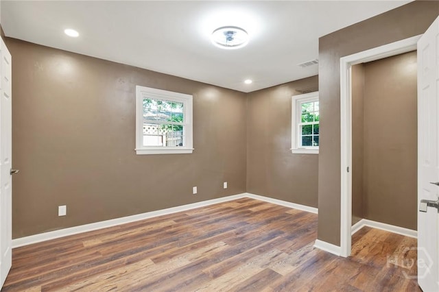 105 Carlton Rd, Savannah, GA 31410 - spare room with wood finished floors and recessed lighting