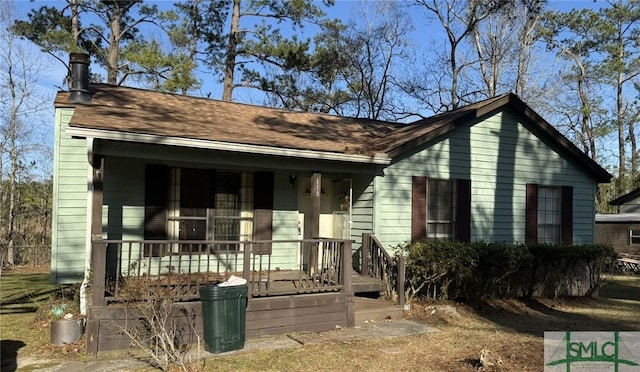 view of front of home featuring covered porch