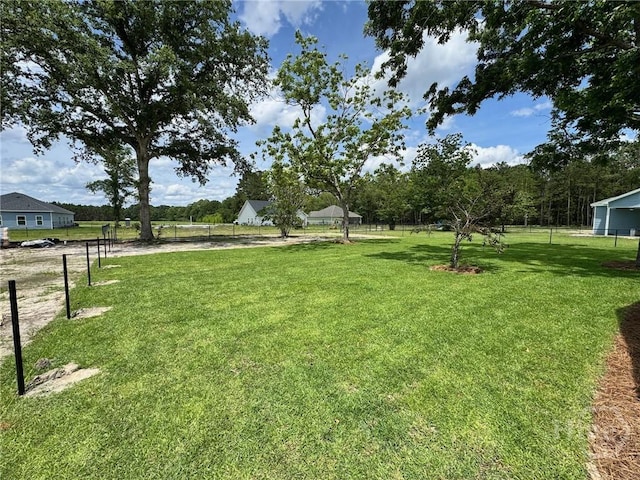 109 Ennis Rd, Pembroke, GA 31321 - view of yard