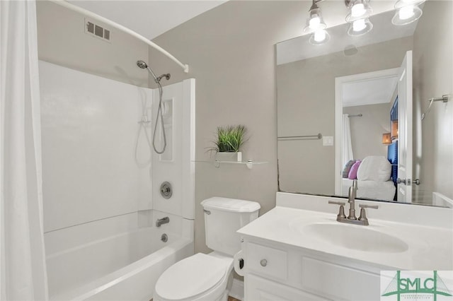 full bathroom with vanity, toilet, visible vents, and shower / tub combo with curtain