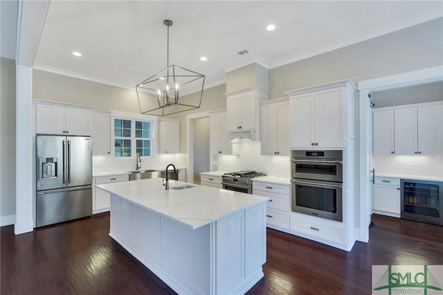126 Carapace Ct, Richmond Hill, GA 31324 - kitchen featuring a sink, a notable chandelier, high end appliances, and white cabinets