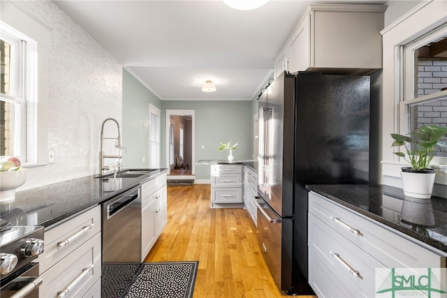421 E 44th St, Savannah, GA 31405 - photo 8
