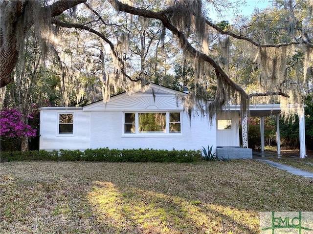 22 Colonel Estill Ave, Savannah, GA 31406 - single story home featuring an attached carport