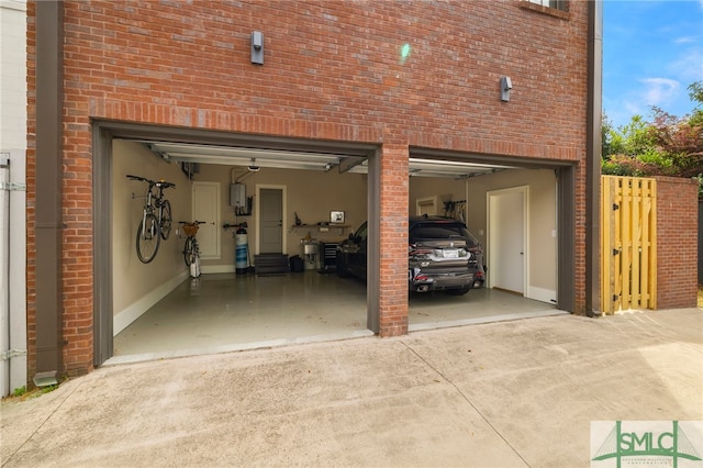 5091/2 Tattnall St, Savannah, GA 31401 - garage with concrete driveway