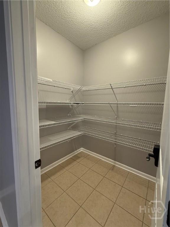 402 Walthour Dr, Rincon, GA 31326 - view of pantry