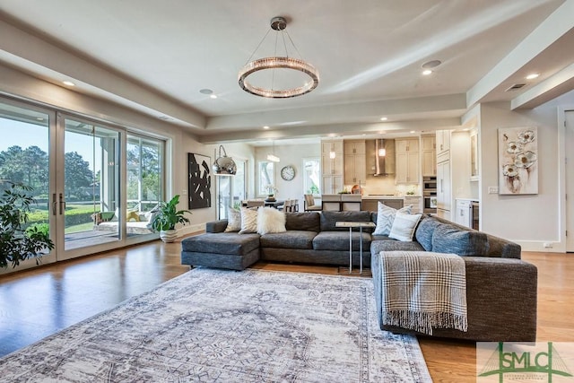 28 Delegal Rd, Savannah, GA 31411 - living room with baseboards, light wood-type flooring, visible vents, and recessed lighting