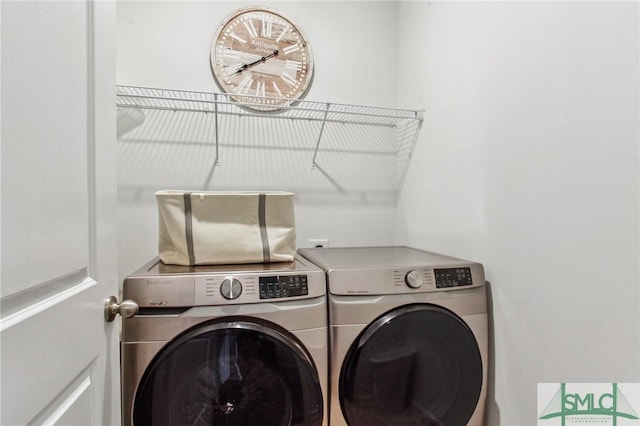 111 Troupe Dr, Savannah, GA 31407 - laundry room featuring washer and clothes dryer