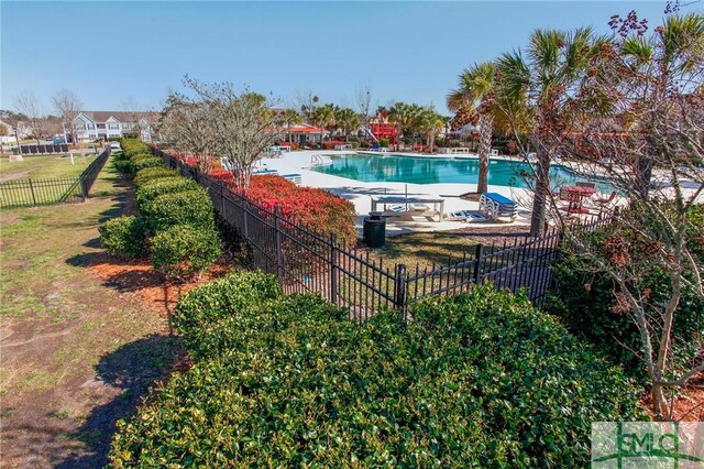 111 Troupe Dr, Savannah, GA 31407 - community pool with a patio