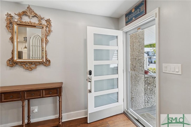 1000 Sea Island Rd Unit 56, Saint Simons Island, GA 31522 - entrance foyer with wood finished floors and baseboards