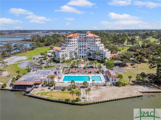 700 Wilmington Island Rd Unit 600, Savannah, GA 31410 - bird's eye view of a nearby body of water, a pool, and apartment complex / building