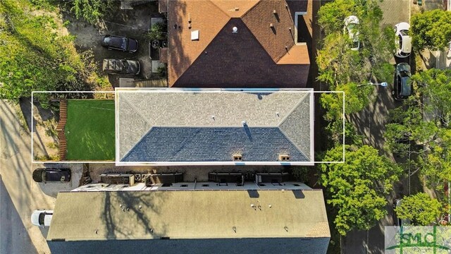 319 E Waldburg St, Savannah, GA 31401 - photo 34