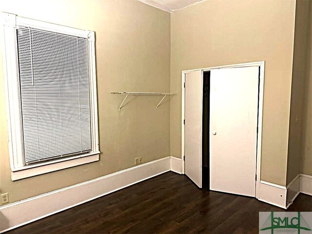 319 E Waldburg St, Savannah, GA 31401 - photo 30