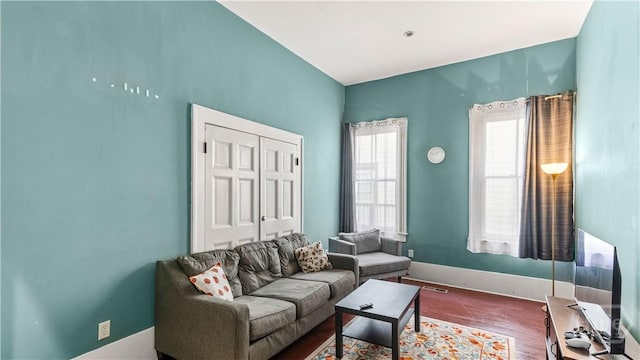 319 E Waldburg St, Savannah, GA 31401 - photo 10