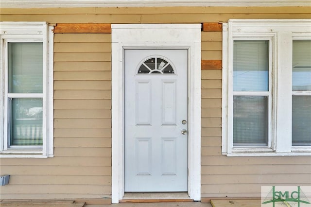 view of exterior entry