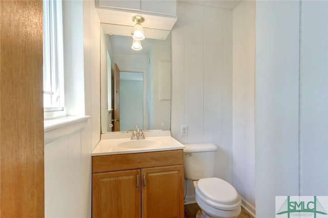12445 Deerfield Rd, Savannah, GA 31419 - bathroom featuring vanity and toilet