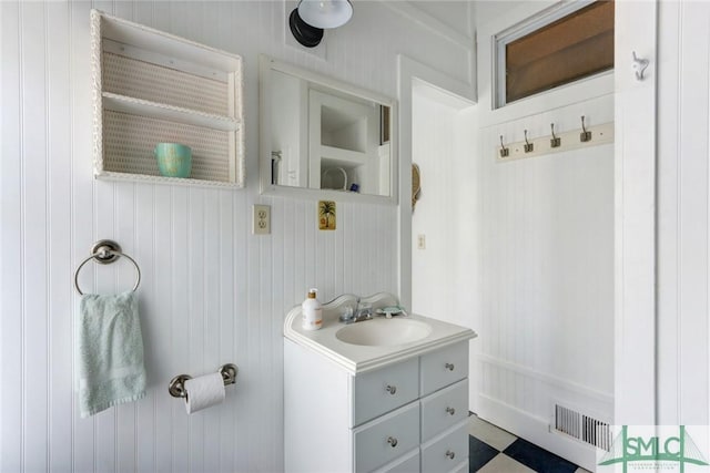 bathroom with visible vents and vanity