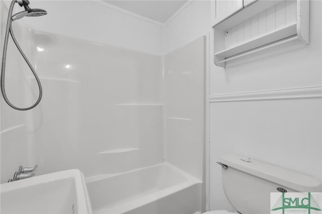 627 W 48th St, Savannah, GA 31405 - full bath with toilet, a sink, and shower / bathing tub combination