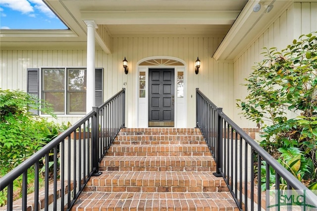 view of entrance to property