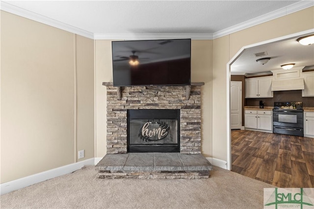 1173 Ga Highway 21 N, Springfield, GA 31329 - unfurnished living room with visible vents, dark carpet, baseboards, ornamental molding, and arched walkways