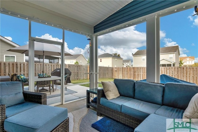 21 Shoefstall St, Savannah, GA 31407 - sunroom / solarium featuring an outdoor living space and a residential view