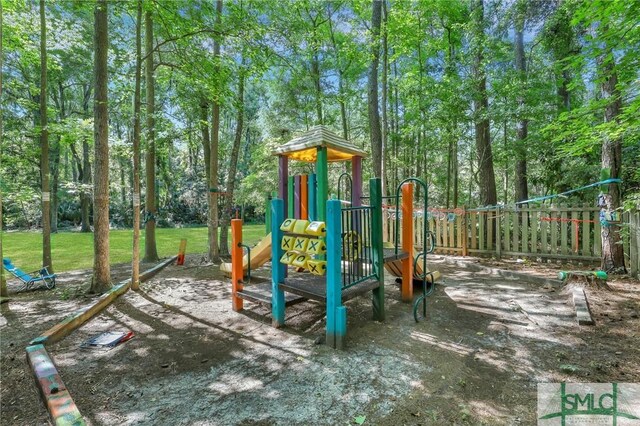 401 N Cromwell Rd Unit P-5, Savannah, GA 31410 - view of community playground
