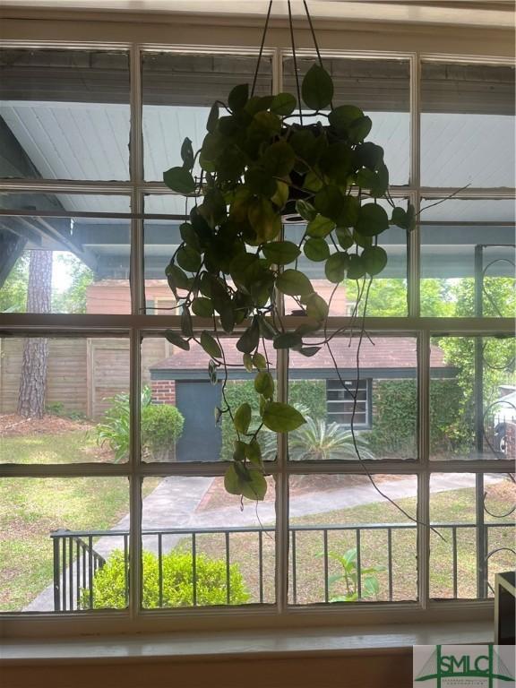 1901 E Anderson St E, Savannah, GA 31404 - view of room details
