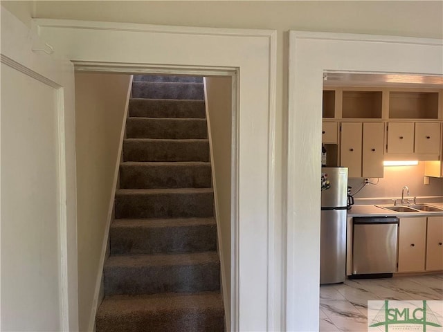 1901 E Anderson St E, Savannah, GA 31404 - stairway featuring marble finish floor