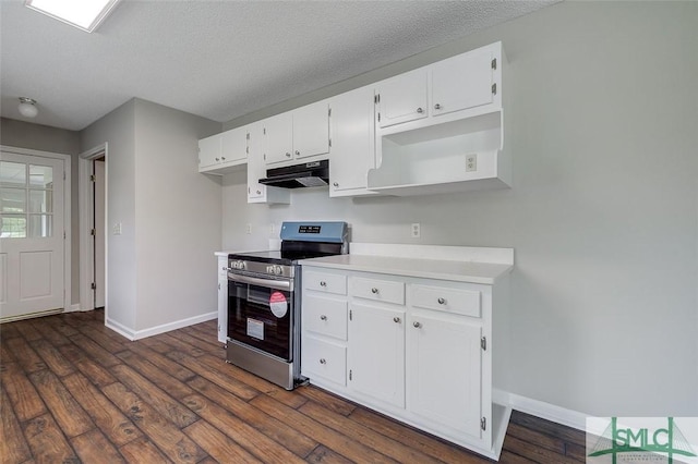 kitchen with dark wood-style flooring, baseboards, white cabinetry, under cabinet range hood, and stainless steel electric stove