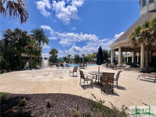 20 Serenity Pt, Savannah, GA 31419 - view of patio with a community pool