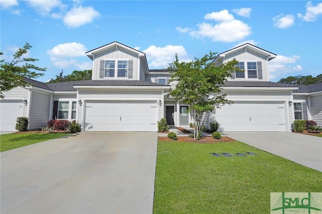 127 Lower Creek Dr, Richmond Hill, GA 31324 - traditional-style home with a garage, a front lawn, and driveway