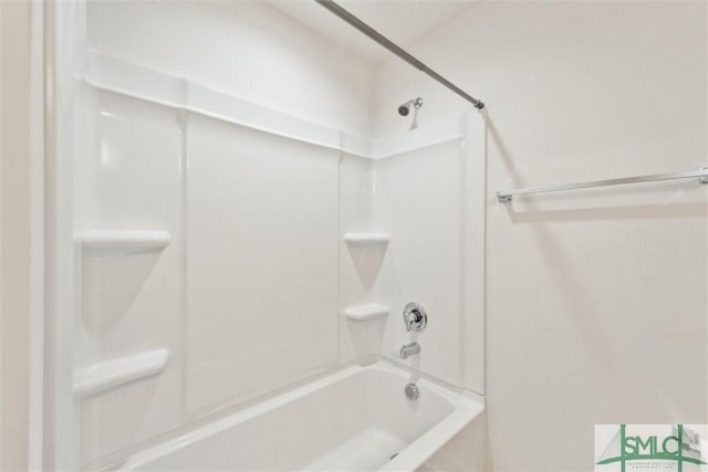 4 Rimes Ave SE, Ludowici, GA 31316 - bathroom featuring bathing tub / shower combination