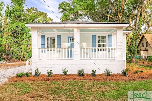view of front of property with a porch