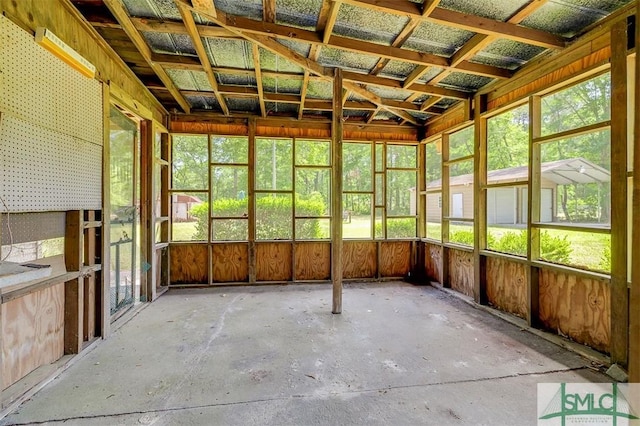 view of unfurnished sunroom