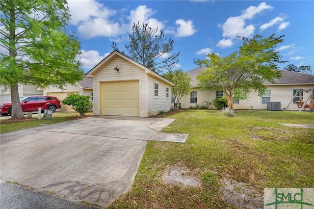 104 Coach House Sq, Pooler, GA 31322 - ranch-style house with a front lawn, central AC, and driveway