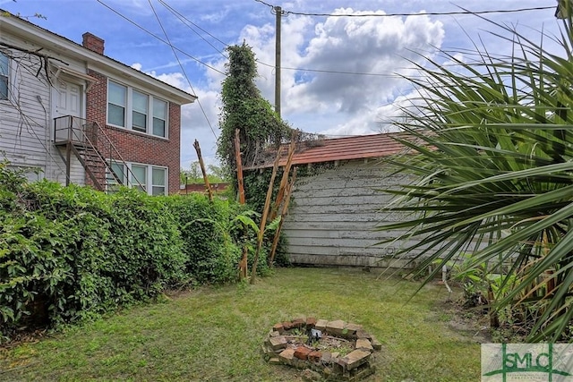 1020 Maupas Ave, Savannah, GA 31401 - view of yard