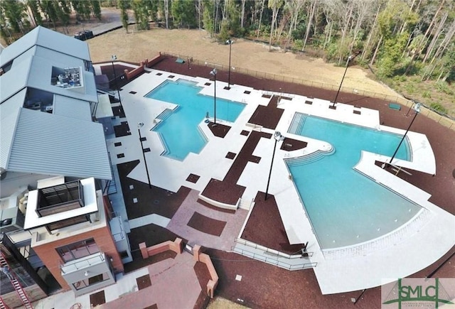 190 Blackjack Oak Dr E, Richmond Hill, GA 31324 - aerial view of a pool area