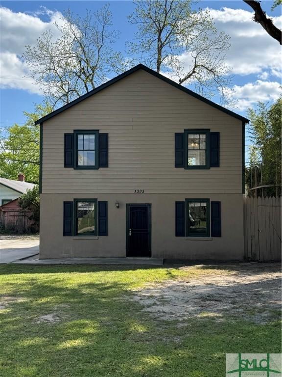1305 E Anderson St, Savannah, GA 31404 - view of front of house featuring stucco siding