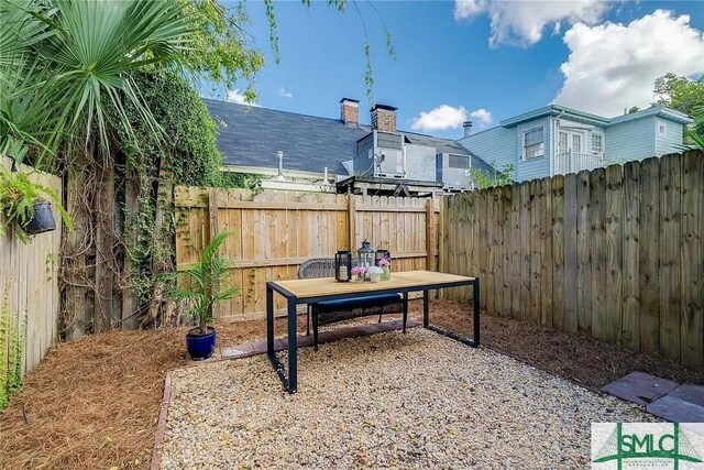 528 E Gordon Ln, Savannah, GA 31401 - view of patio / terrace with a fenced backyard