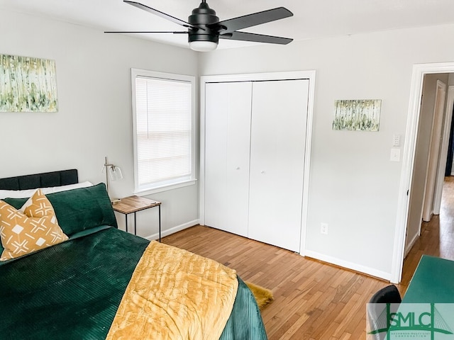 21 Berkley Pl, Savannah, GA 31405 - bedroom with wood finished floors, baseboards, a closet, and ceiling fan