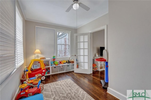 19 E 54th St, Savannah, GA 31405 - rec room featuring wood finished floors, ornamental molding, a ceiling fan, and baseboards