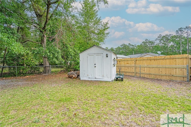 938 Greenbriar Trl, Hinesville, GA 31313 - view of shed